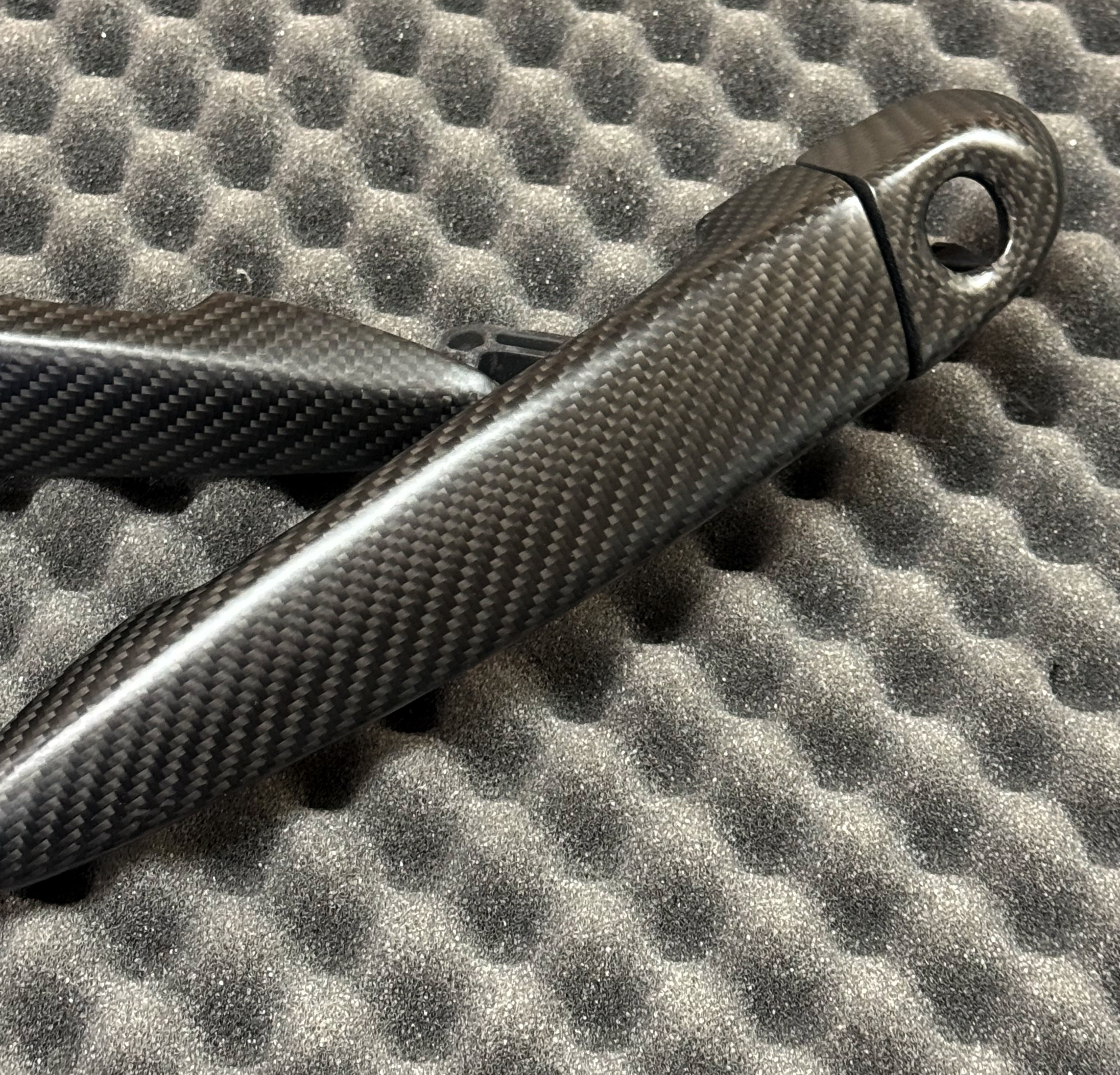 Carbon door handles compatible with BMW E90 / 91 E92 / 93