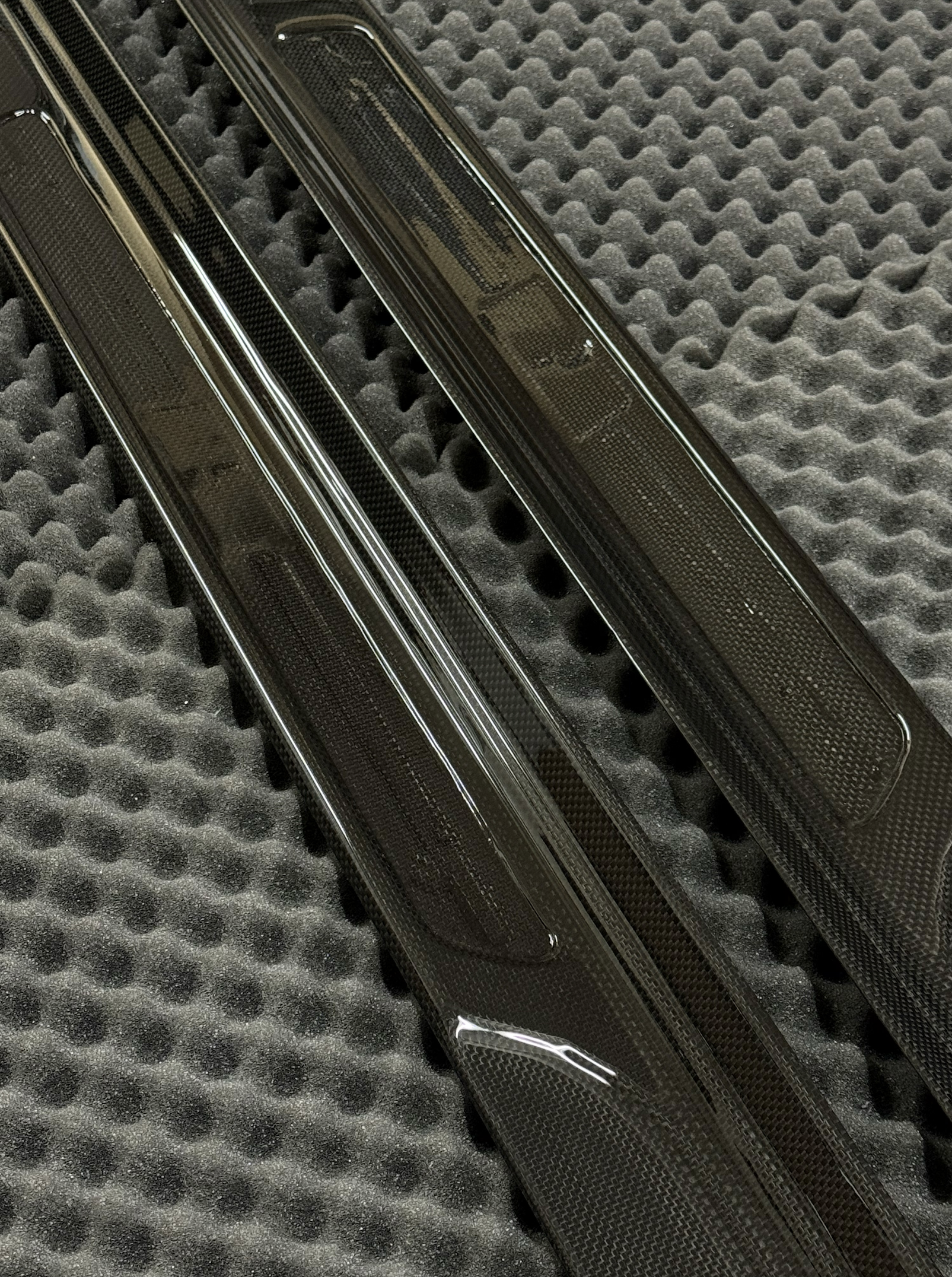 Full carbon door sills compatible with BMW E46 M3