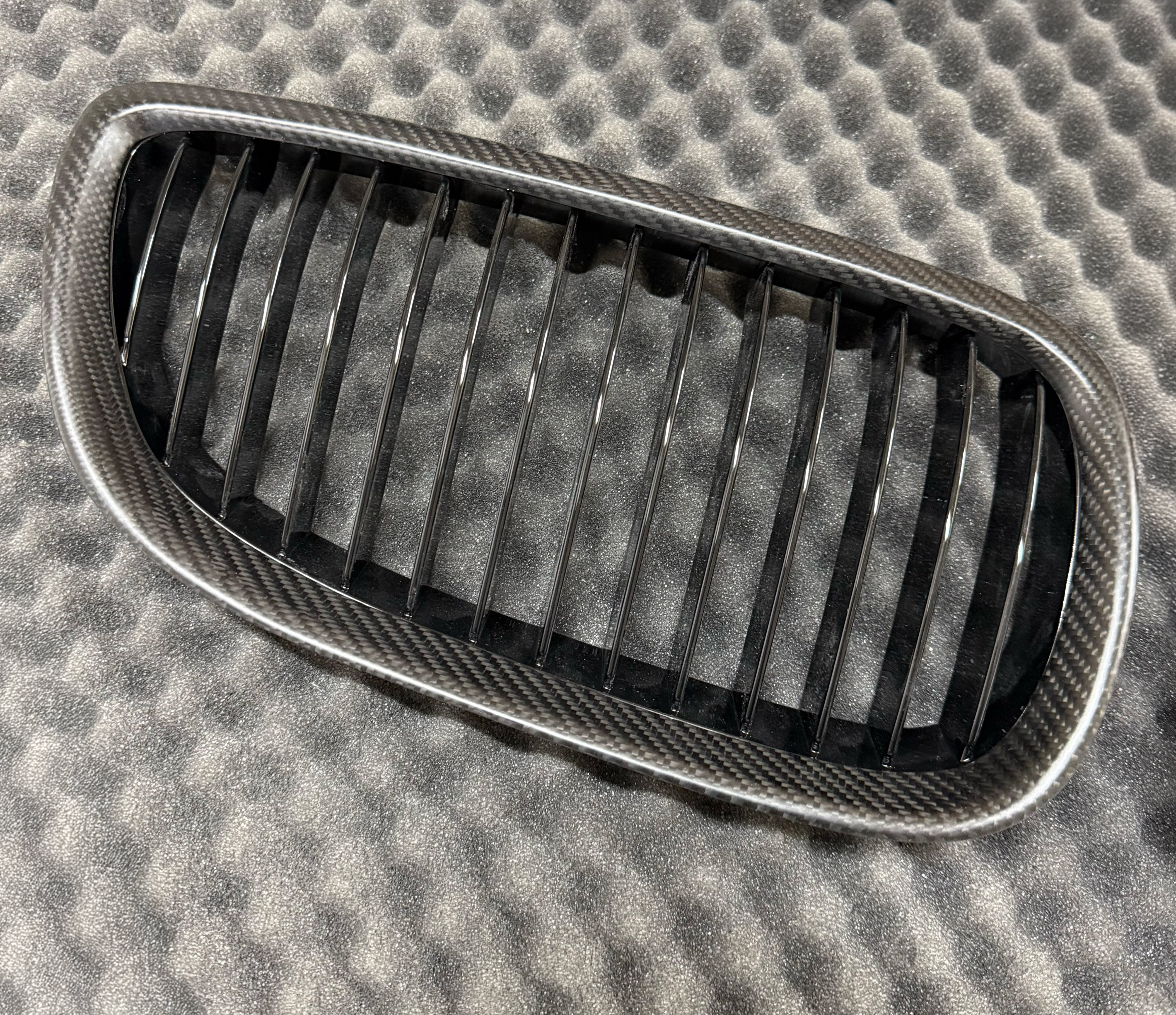 Carbon kidneys compatible with BMW E92 / 93 M3
