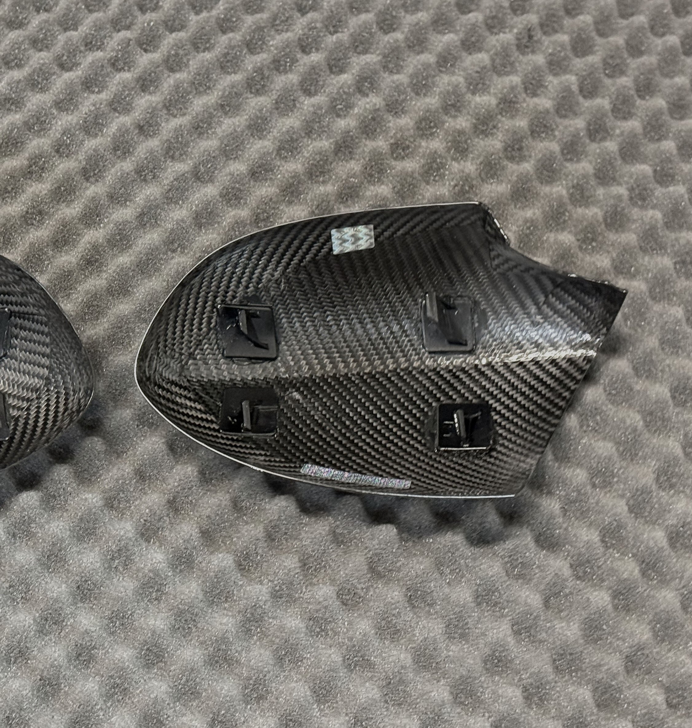 Carbon mirror housing compatible with BMW E90 / 92 M3