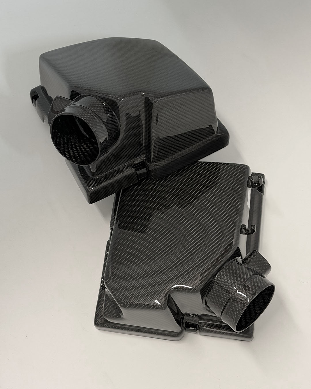 Carbon Luftfilterkasten kompatibel mit BMW E60 / E61 / E63 M5 M6