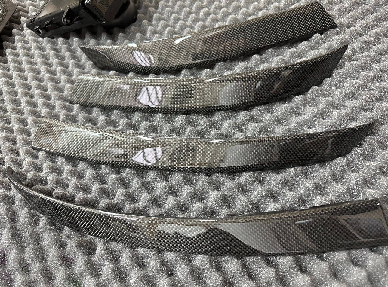 Carbon door trims 4 pieces for the BMW E60/E61 M5