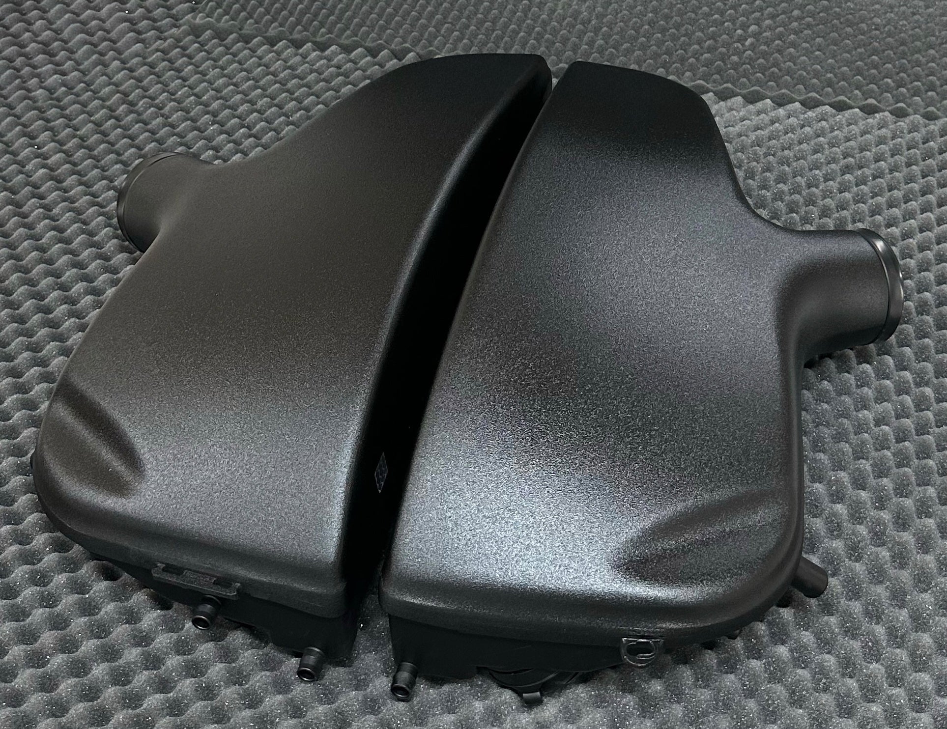 Carbon Airbox V2 kompatibel mit BMW E60 / E61 / E63 M5 M6