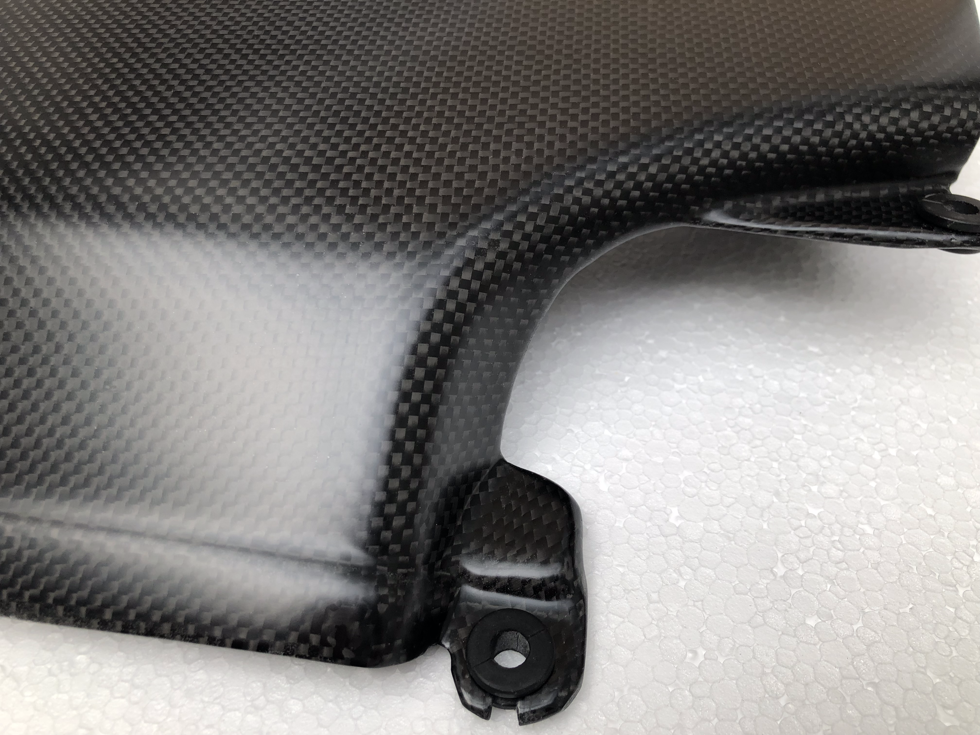 Full carbon intake hood V1 compatible with BMW E46 Coupe M3 / CSL
