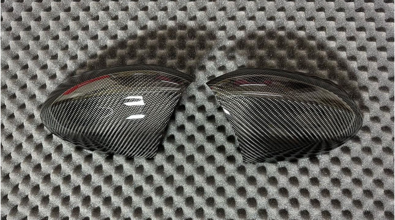 Carbon mirror housing for the BMW E90 / 92 M3